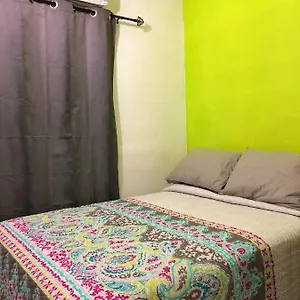  Habitación en casa particular Del Sol México